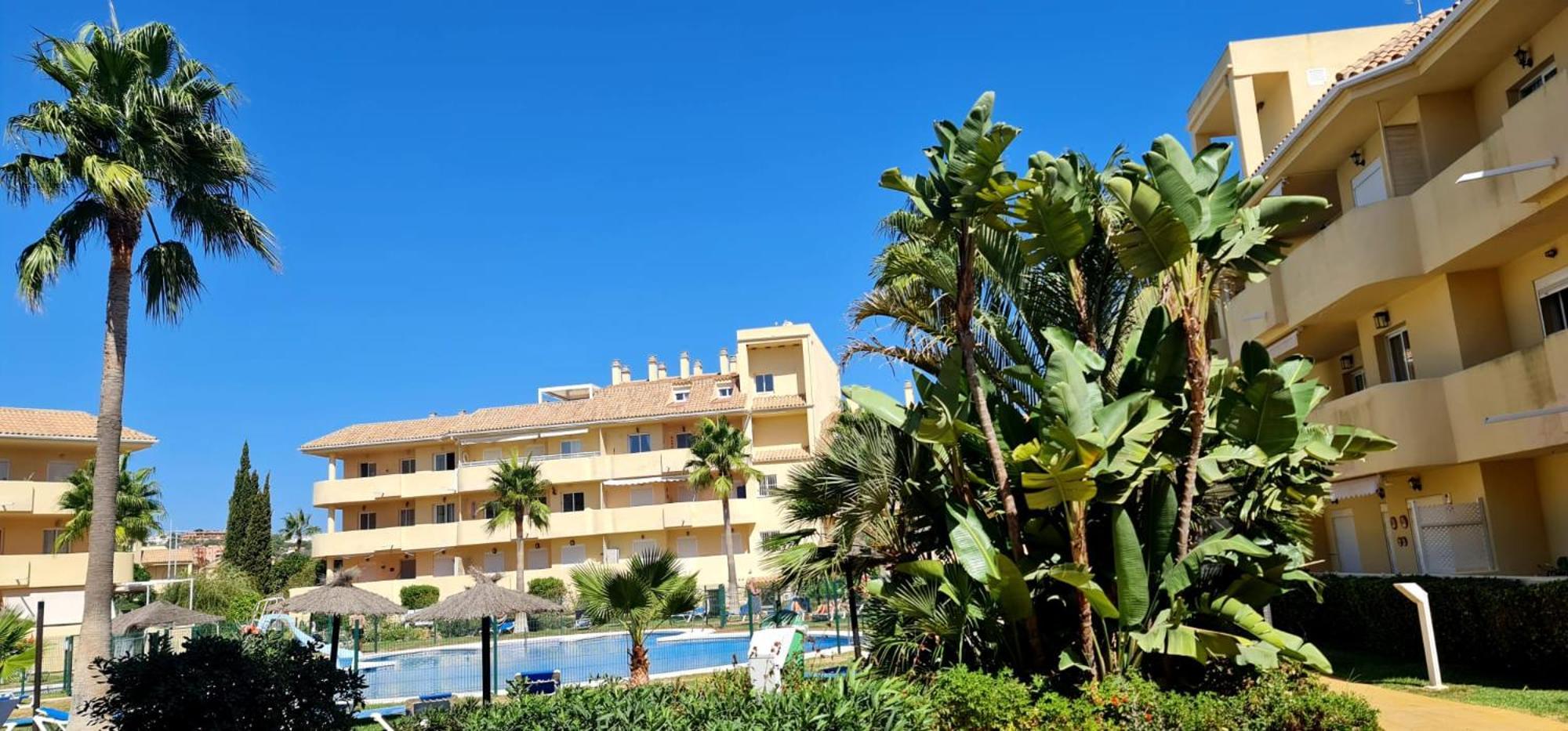 Aldea Beach Boutique Apartment Манилва Экстерьер фото